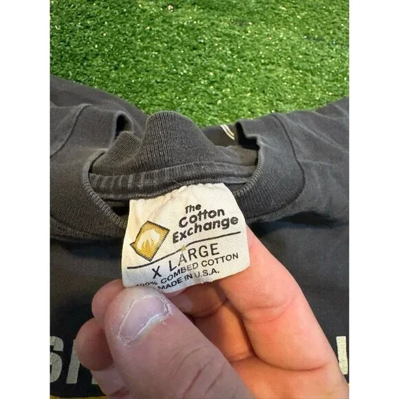 Vintage Iowa Hawkeyes shirt mens XL black yellow football long sleeve Y2K 27 - Picture 3 of 12